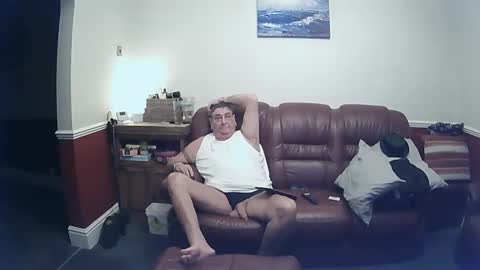 Snapshot of maxi_johnes chatting on March 5, 11:06 pm MAX online show from March 5, 11:06 pm