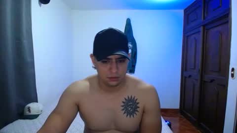 maxi_k01 online show from November 17, 4:26 am