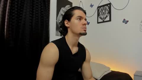 Snapshot of maxi_styles chatting on February 9, 6:16 pm Alex online show from February 9, 6:16 pm