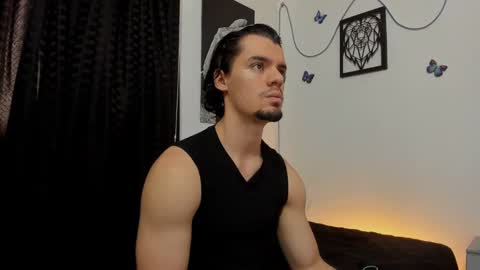 Snapshot of maxi_styles chatting on January 31, 6:57 pm Alex online show from January 31, 6:57 pm
