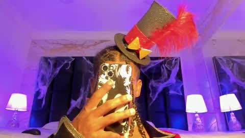 maxim online show from October 30, 3:30 am