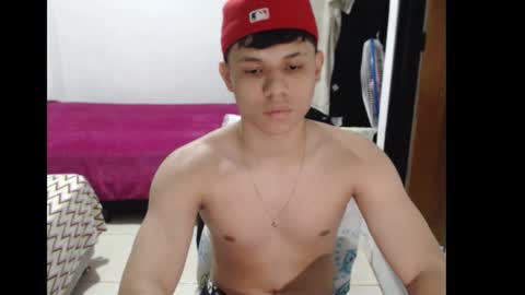 maximiliano_0423 online show from March 2, 2:00 am