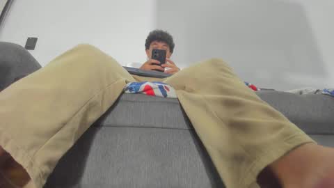 maximo__77 online show from December 15, 2:19 am