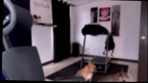 Snapshot of maximo_vega chatting on October 12, 7:08 pm Maximo online show from October 12, 7:08 pm