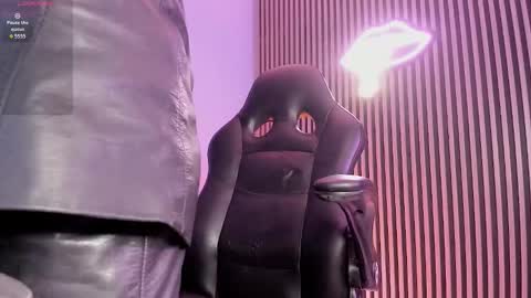 MAXIMO online show from March 11, 2:07 am