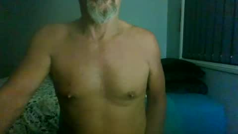 Max online show from June 23, 3:33 am