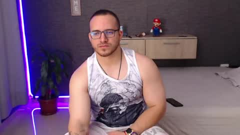 maximus online show from July 14, 4:38 am