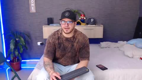 maximus online show from July 23, 6:49 pm