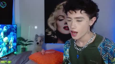 Max online show from November 27, 2:59 am