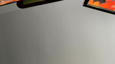 maxoulet online show from December 23, 12:08 pm