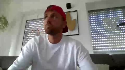maxirodrig online show from May 16, 11:08 am