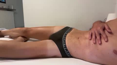 Snapshot of maxslim99999 chatting on September 28, 8:18 pm max online show from September 28, 8:18 pm