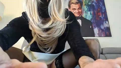 Snapshot of maxview67 chatting on November 1, 8:40 am Max online show from November 1, 8:40 am