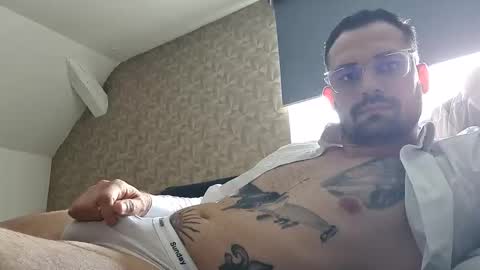 Snapshot of maxview67 chatting on September 21, 8:03 am Max online show from September 21, 8:03 am