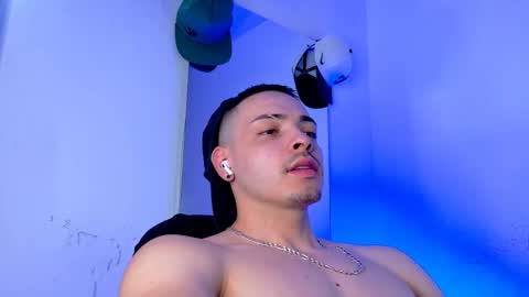 MAX online show from September 23, 9:58 pm