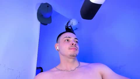 MAX online show from September 20, 3:06 am