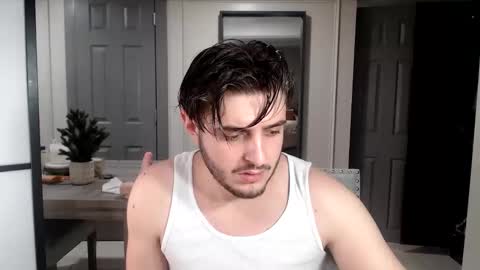 maxx2fun online show from December 22, 4:31 am