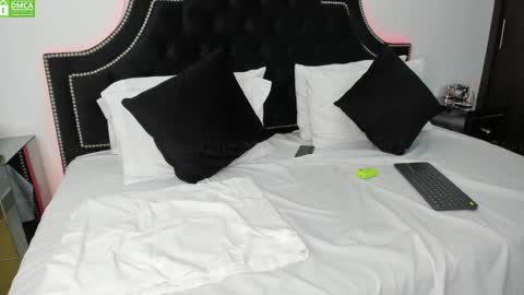 Maxxi online show from January 15, 5:15 pm