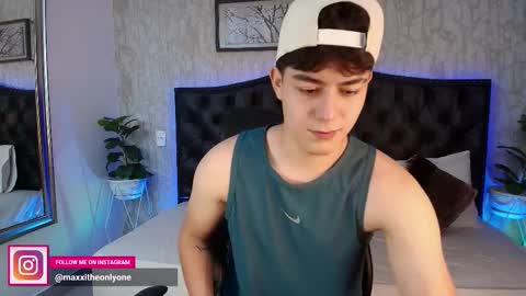 Maxxi online show from November 17, 6:22 pm