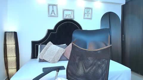 Maxxi online show from September 10, 1:37 am