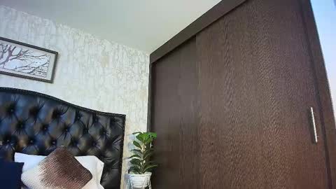 Maxxi online show from October 8, 4:17 am