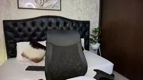 Maxxi online show from October 12, 4:50 am