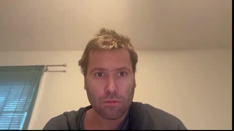 lol online show from February 11, 9:31 pm