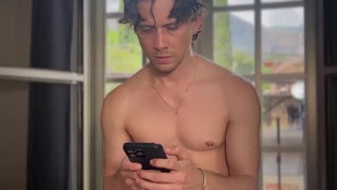 mcklister online show from March 12, 8:49 pm