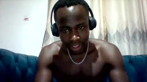 Snapshot of mclntz_bbc chatting on October 6, 9:41 pm mclntz_bbc online show from October 6, 9:41 pm