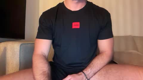 mcr8080 online show from April 22, 4:52 am