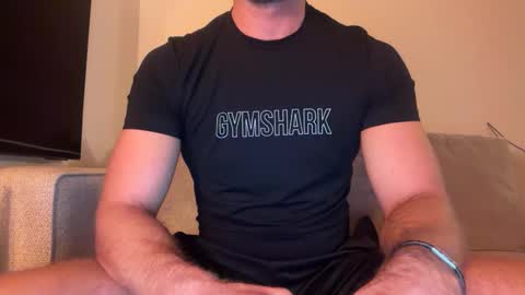 mcr8080 online show from March 30, 4:46 am