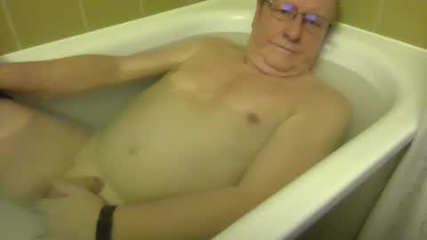 mcswis6 online show from February 23, 10:44 pm