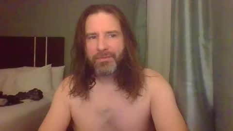 me2crazy online show from October 31, 1:51 am