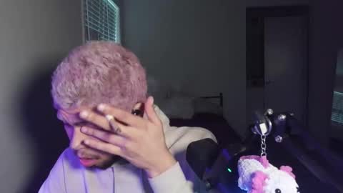 Merlinz Magic online show from April 12, 8:43 pm