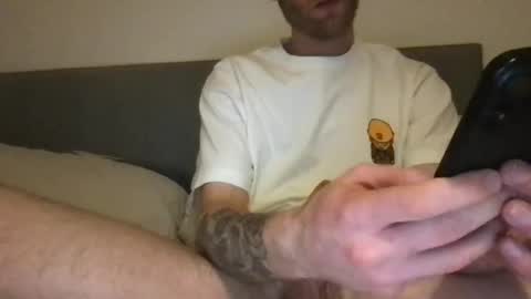 messageme11 online show from February 14, 11:21 pm