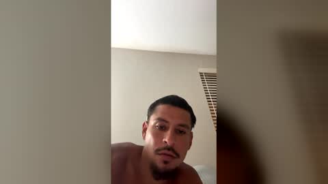 miamiclos1 online show from May 28, 4:54 am