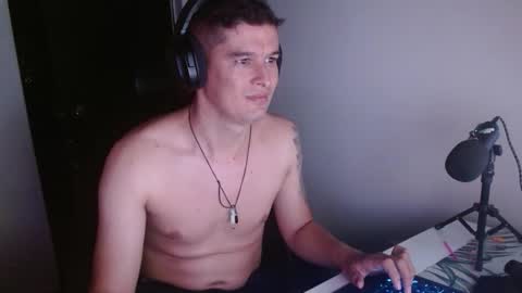 miaou_miaou online show from March 21, 3:43 am