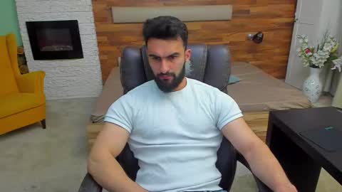 MicahLane online show from February 11, 5:56 am