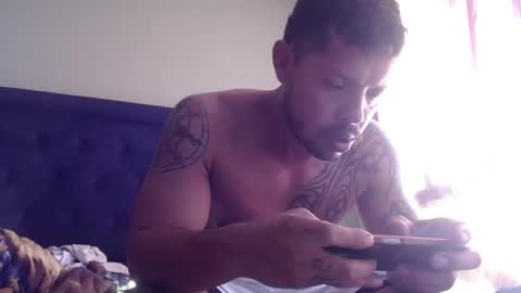 Michael Daviss online show from December 1, 8:45 pm