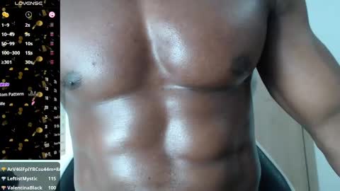 michael_thomsom online show from October 25, 10:44 pm