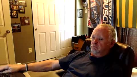 Snapshot of midwestdad09 chatting on September 20, 4:40 pm midwestdad09 online show from September 20, 4:40 pm