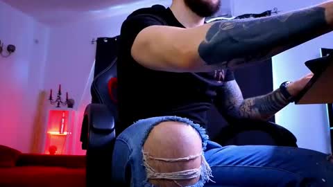 MightyAaron online show from March 23, 10:21 am