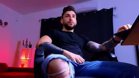 MightyAaron online show from January 7, 3:22 am