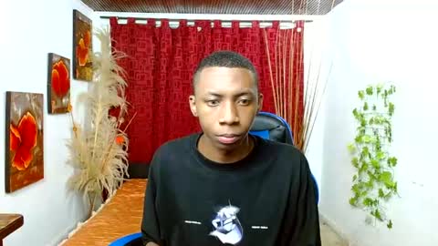 milo online show from March 26, 8:40 am