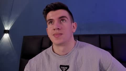 mikael online show from November 22, 5:07 am