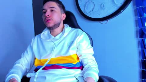 Mike  online show from April 9, 12:11 pm