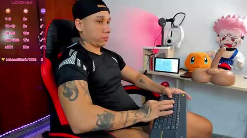 Snapshot of mike_manchester chatting on October 16, 1:46 am mike_manchester online show from October 16, 1:46 am