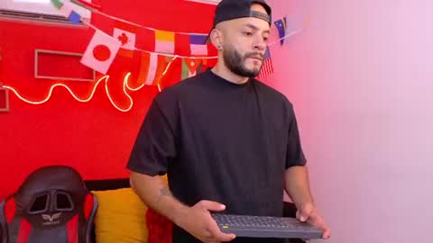 mike_savage3 online show from July 11, 12:40 pm