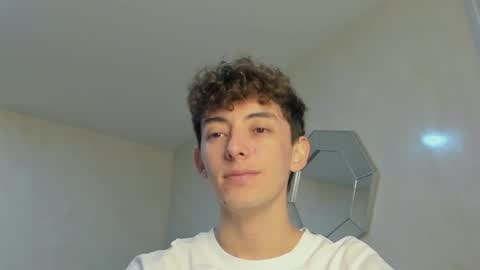 Mikebelf4 online show from November 17, 10:57 pm