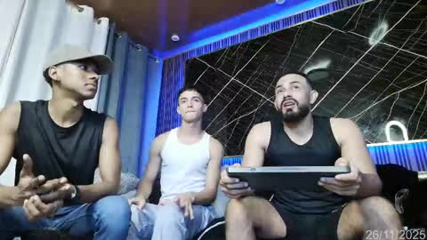 Mike El Bellaco online show from November 27, 1:53 am